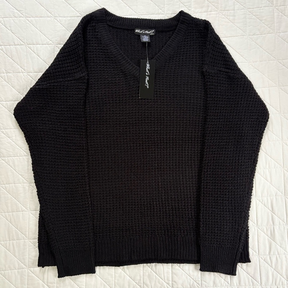What’s Next Woman Plus Size Waffle Knit V-Neck Sweater NWT